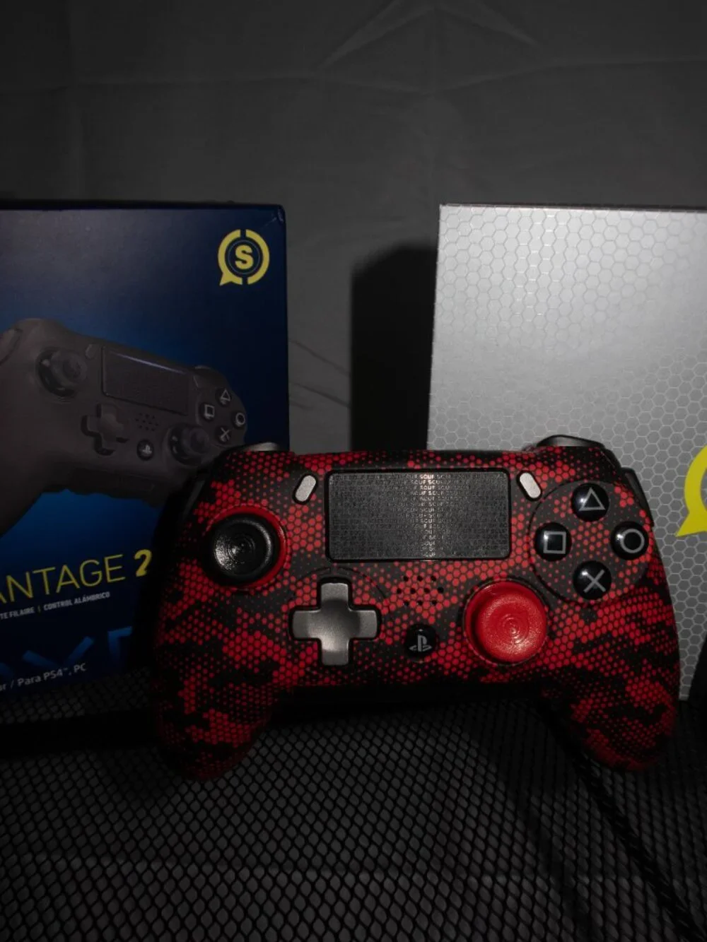 Scuf Vantage 2 (Discontinued) Playstation Controller (2 Faceplates)